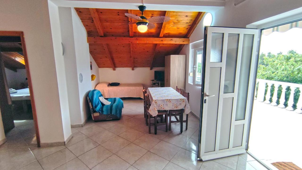 Apartment Amigo Селине Экстерьер фото